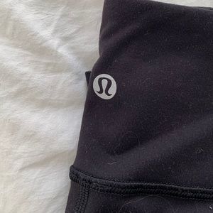 Black Lululemon leggings